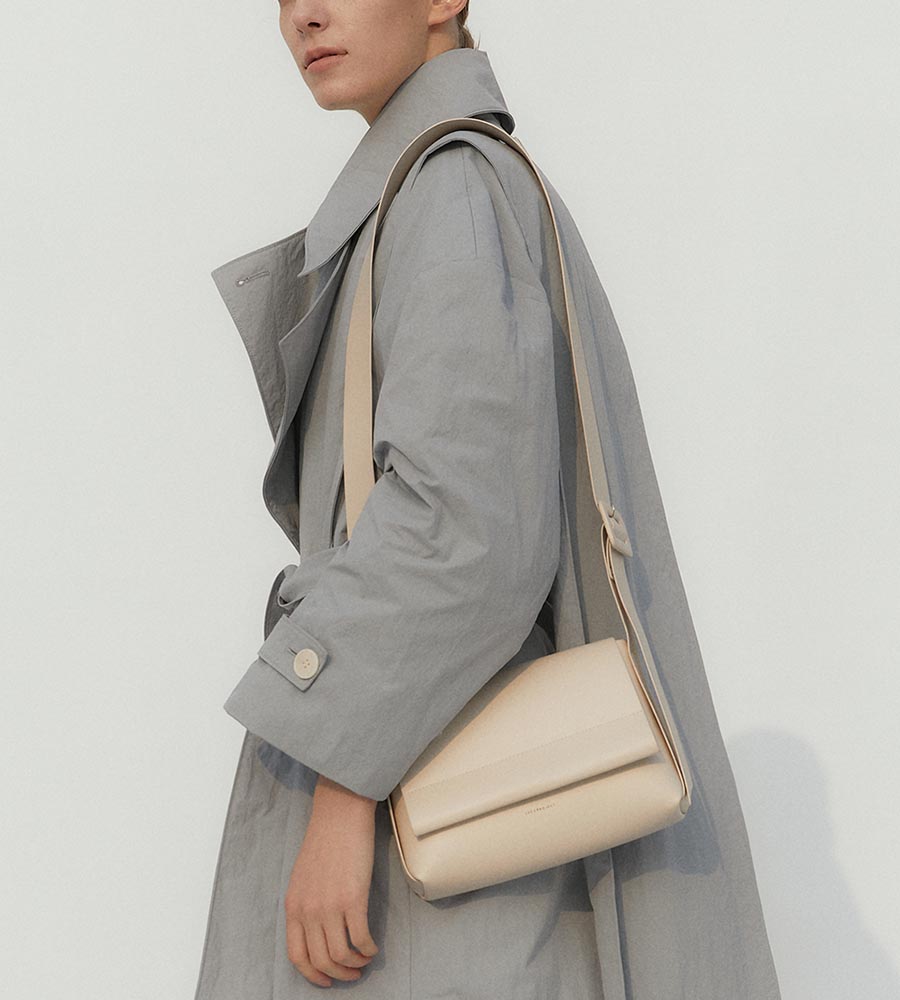 [SOLD OUT] LOG MINI FLAP BAG- Artificial Leather_IVORY