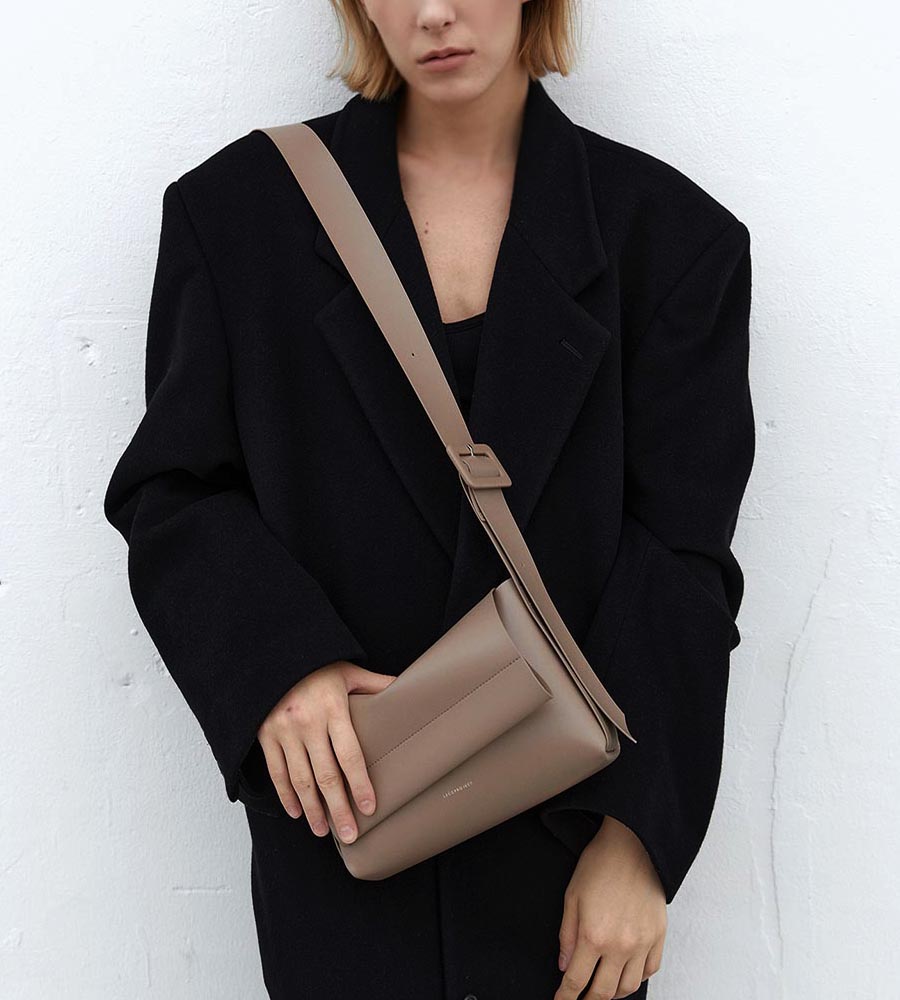 [IN STOCK]  LOG MINI FLAP BAG- Artificial Leather_TAUPE