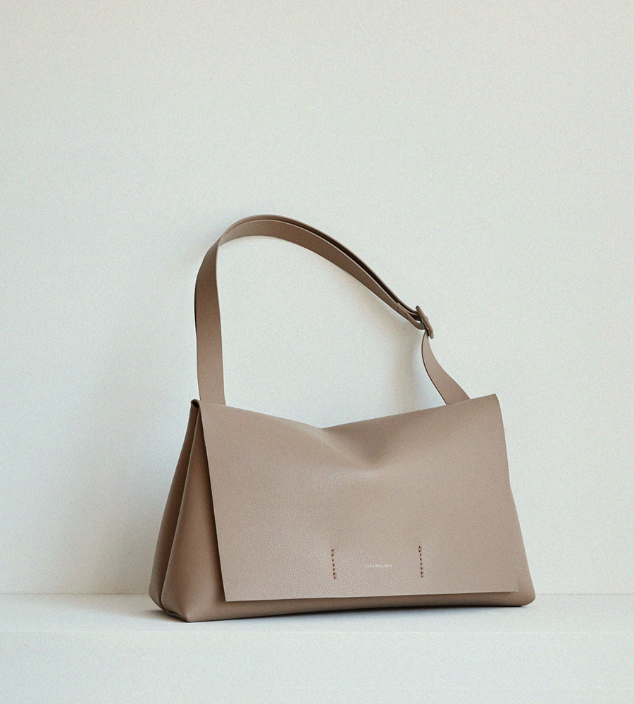 [LOW STOCK]  MOD FLAP BAG M - Artificial Leather_TAUPE