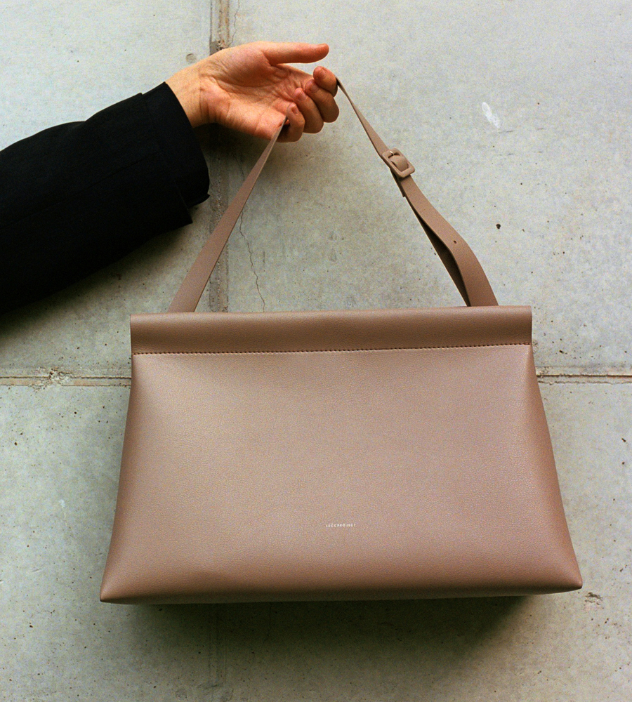 [IN STOCK]  LOG  TOP BAG  VL - Artificial Leather_TAUPE