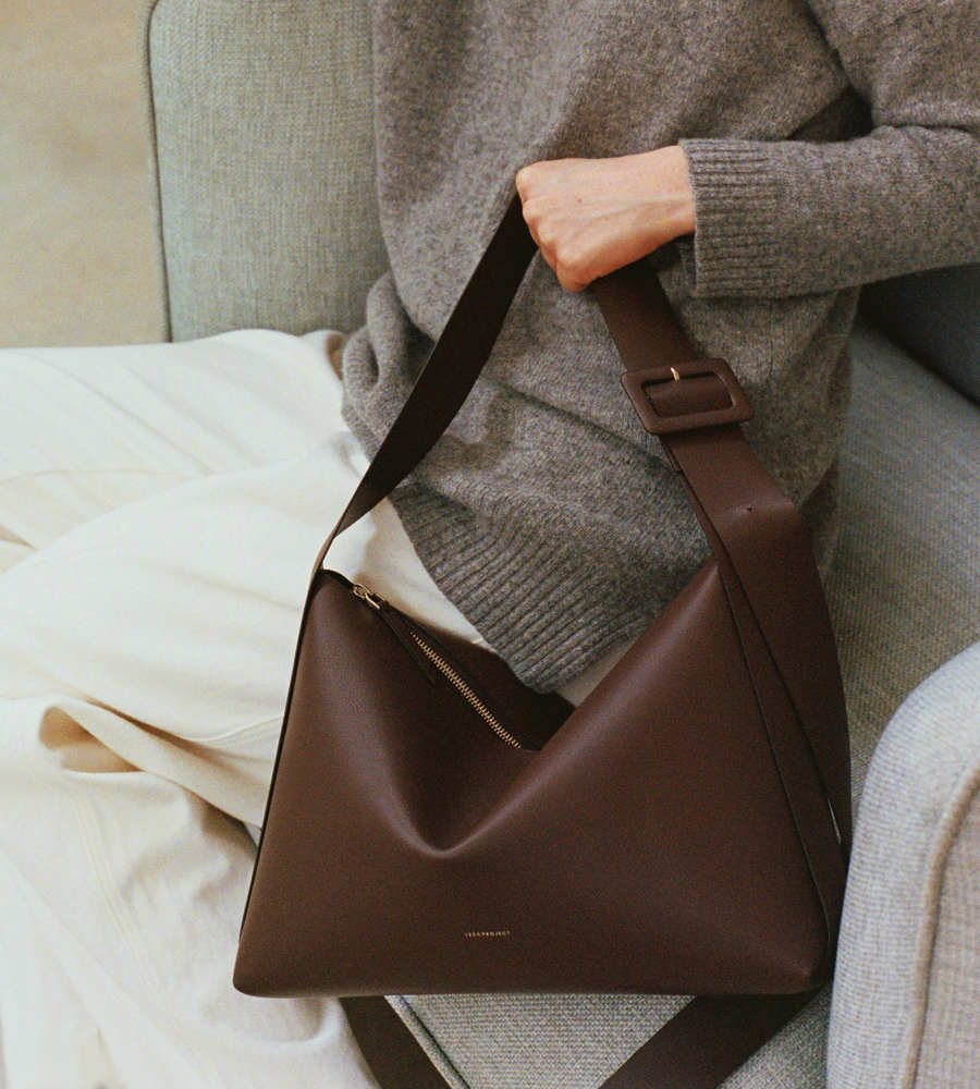[PRE-ORDER 10月6日より順次配送] LOG ZIP BAG - Artificial Leather_D.BROWN